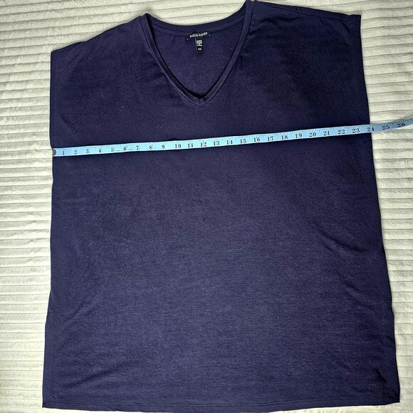 EILEEN FISHER Navy Blue Tencel Lyocell V-Neck Tunic Top Size M Relaxed Fit - Picture 3 of 7